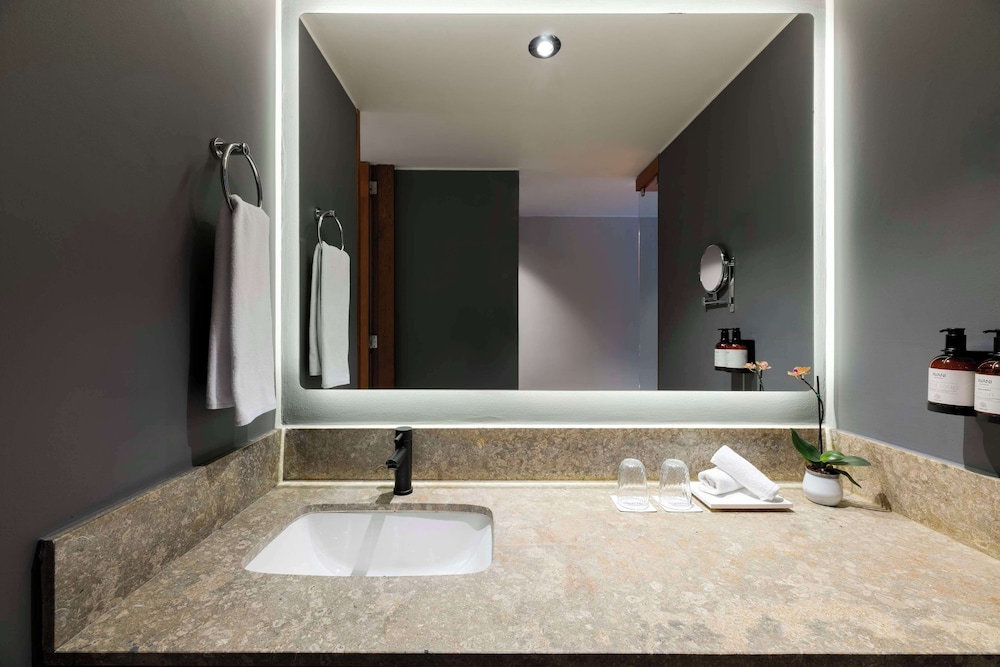 Avani Royal Zona T Bogota 45/47