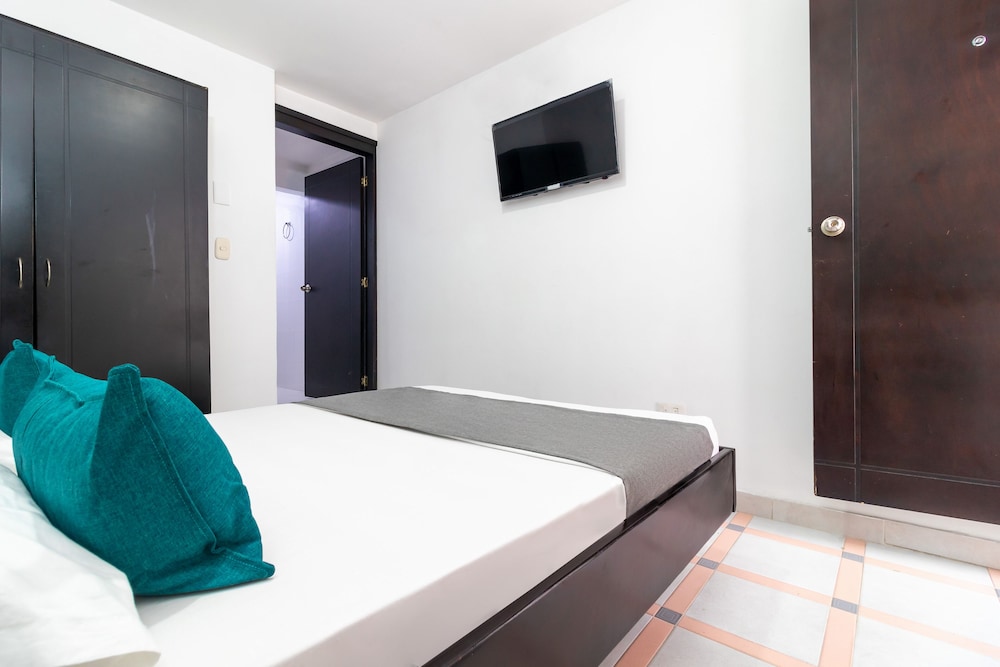 Ayenda Oporto Suites 13/18