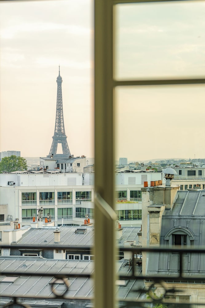 Hyatt Paris Madeleine 64/72