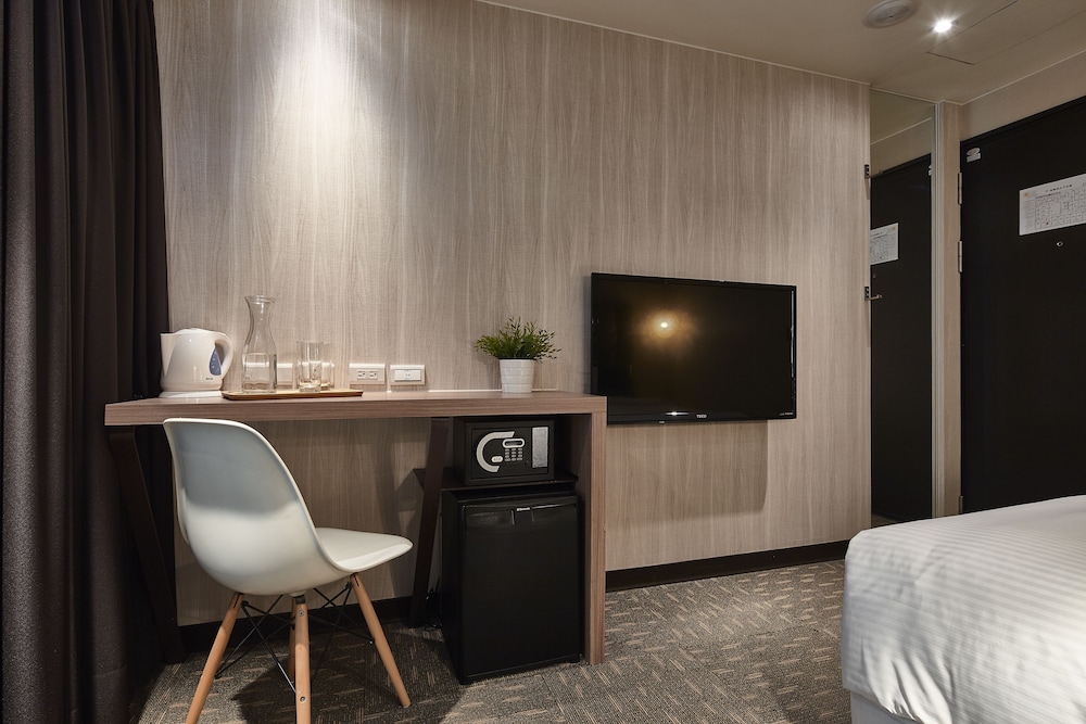 VIA HOTEL LOFT 18/28