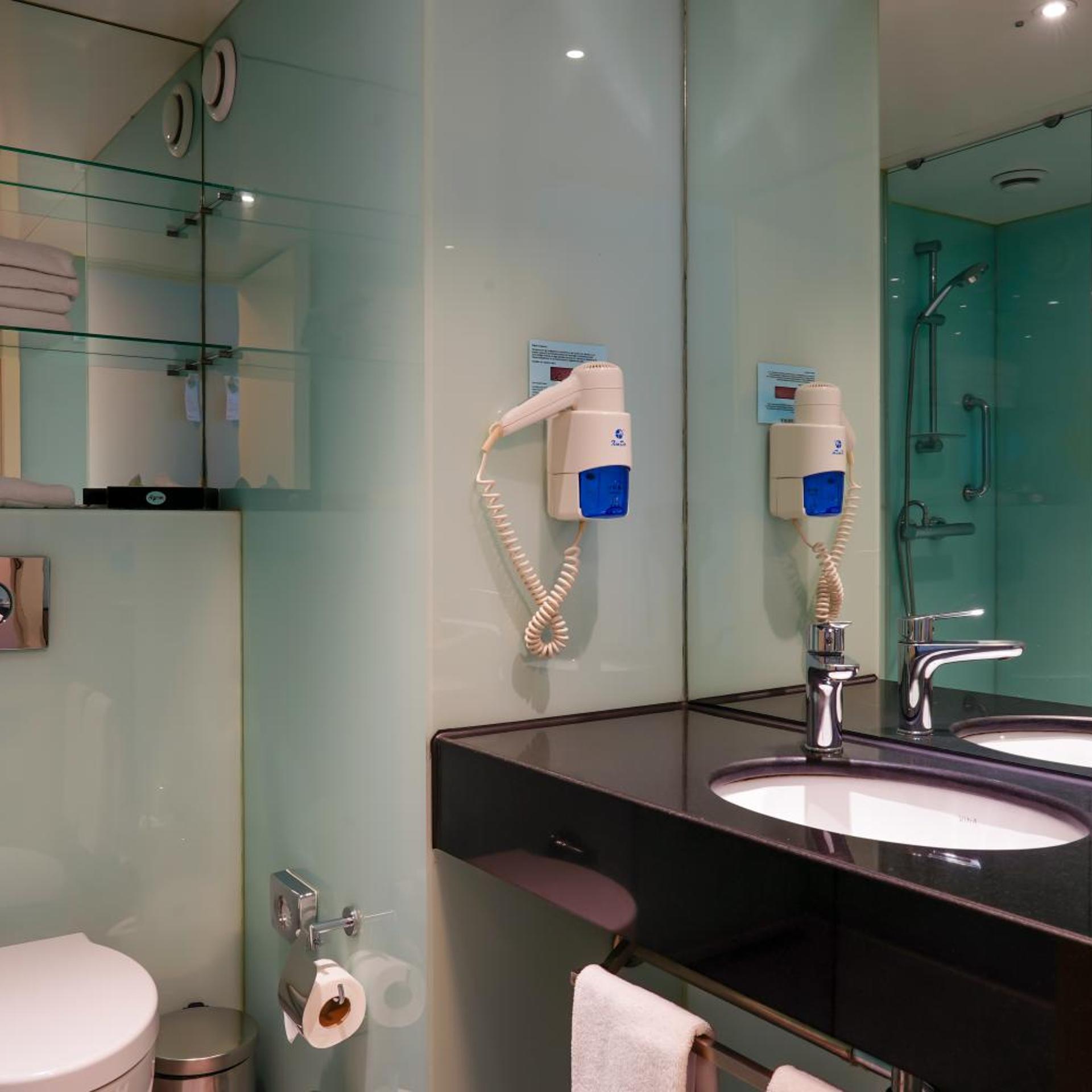 غرفة ثلاثية بإطلالة على المدينة، Ramada Encore By Wyndham Bayrampasa 7/10