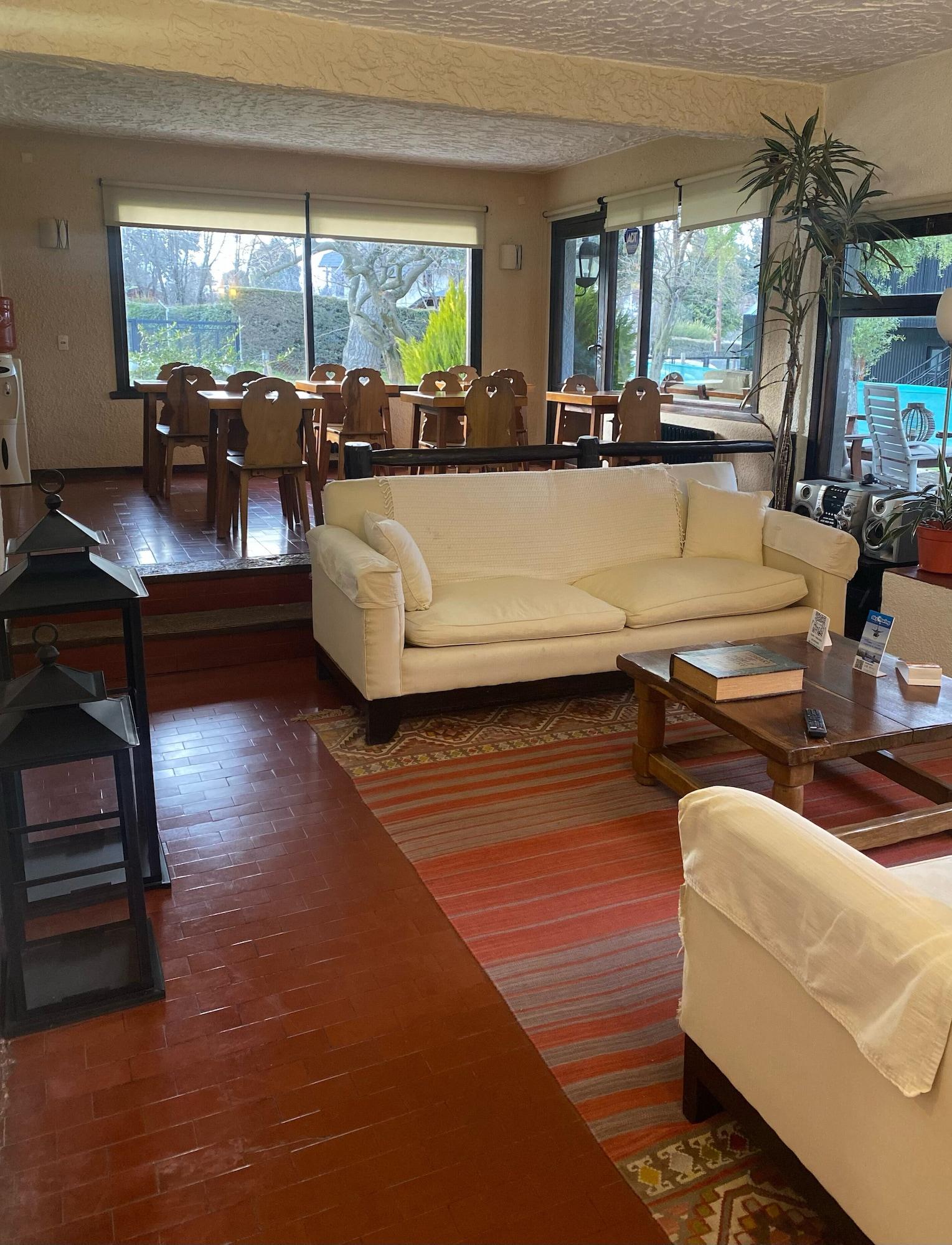 Hosteria del Prado . 15/28