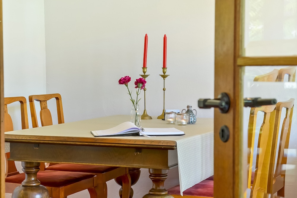 Sweet Home Bed & Breakfast 6/30