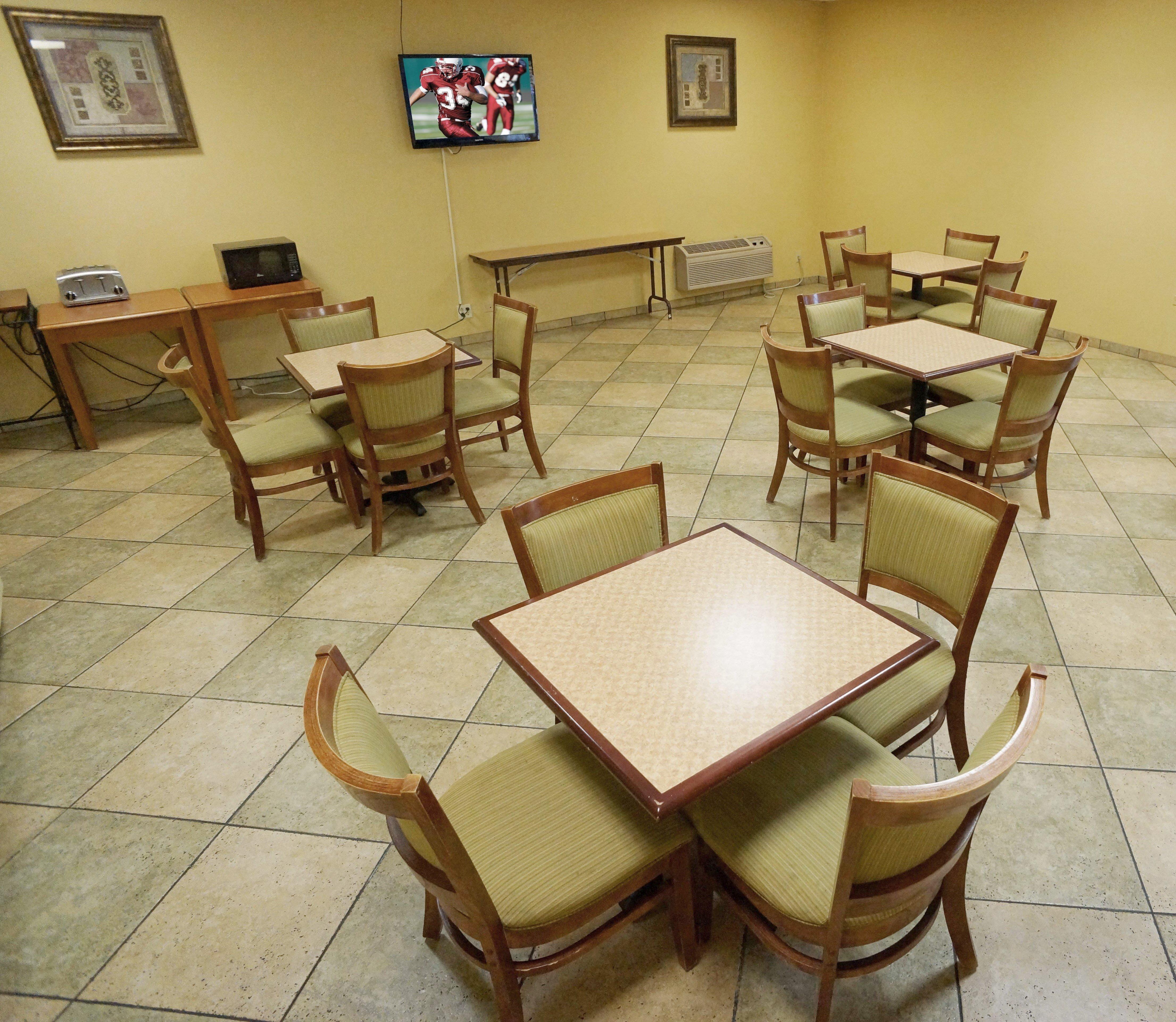 restaurant cafeteria