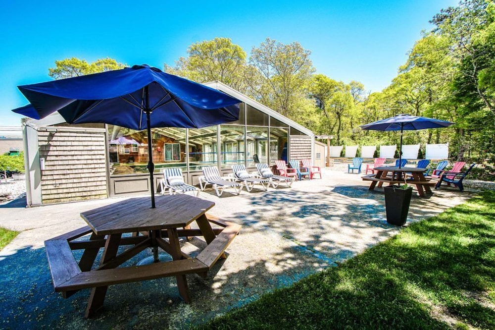 Cape Winds Resort 45/46