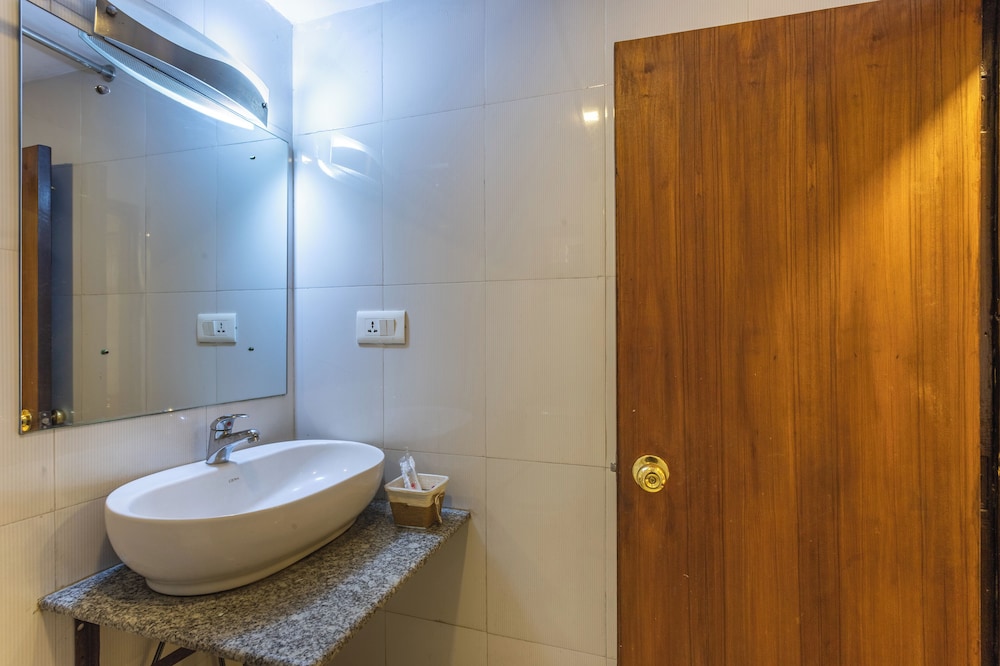 Hotel Sapana Garden 45/45