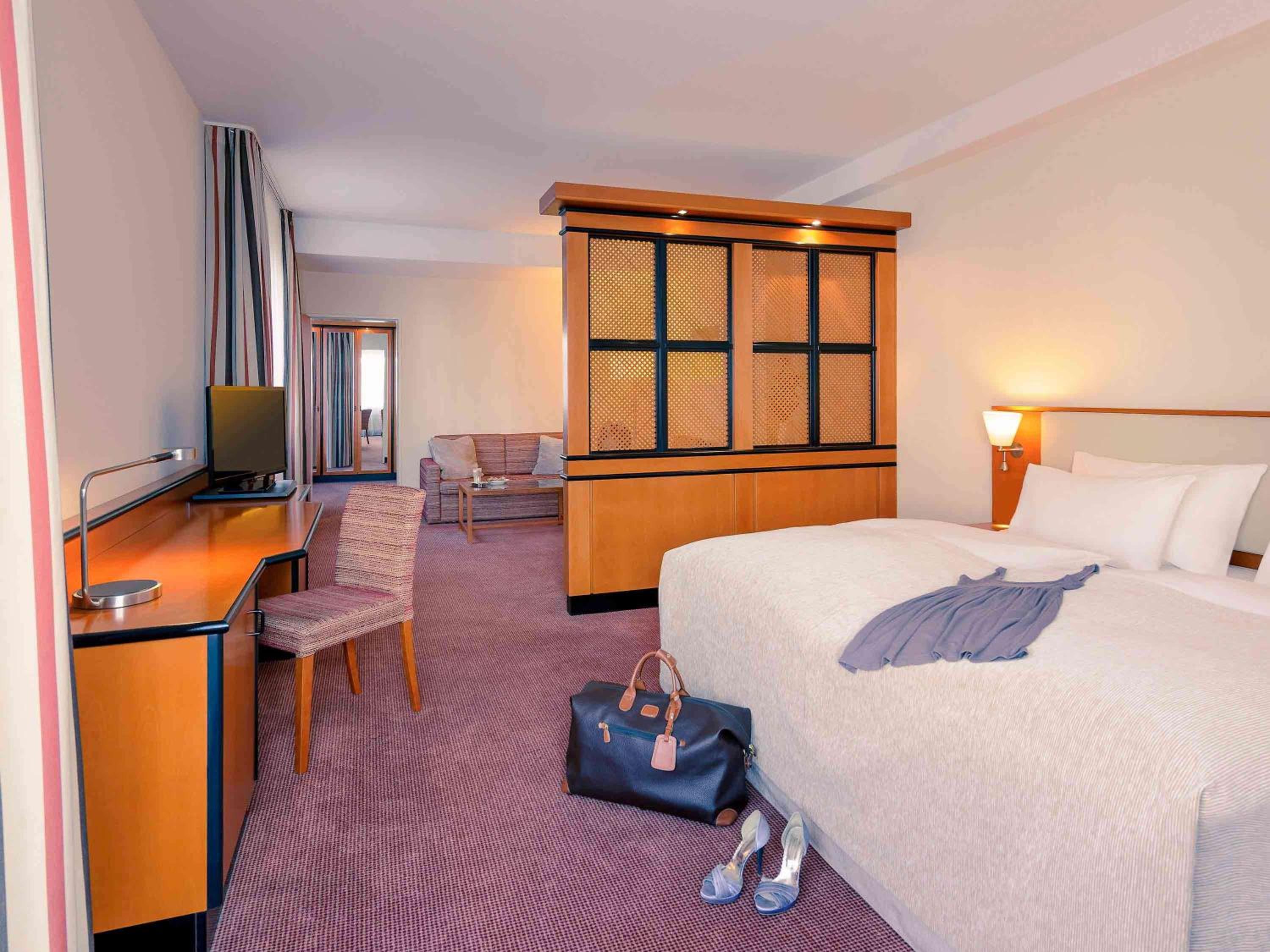جناح سوبيريور، Mercure Hotel Dusseldorf City Center 4/10