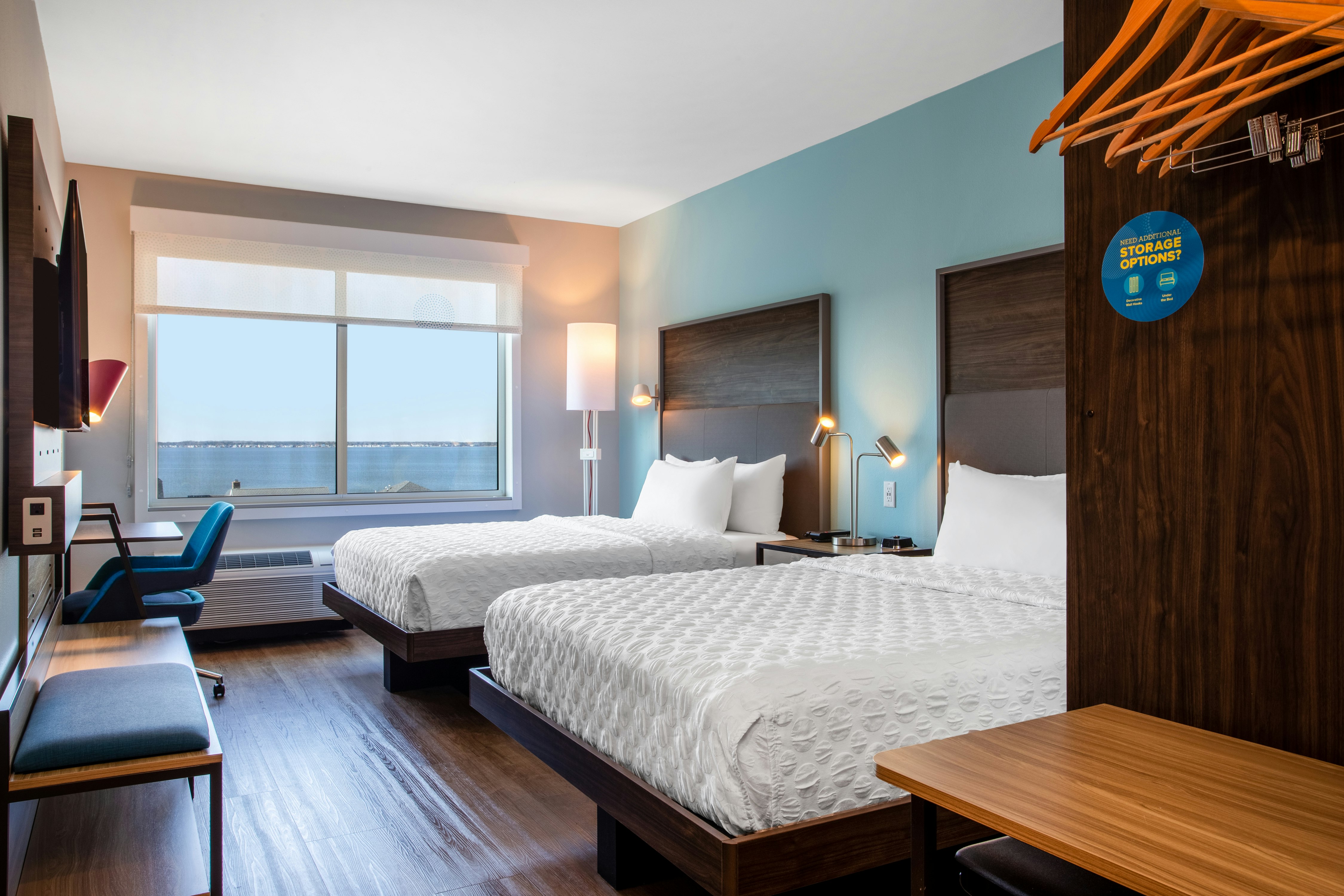 room, 2 queen beds