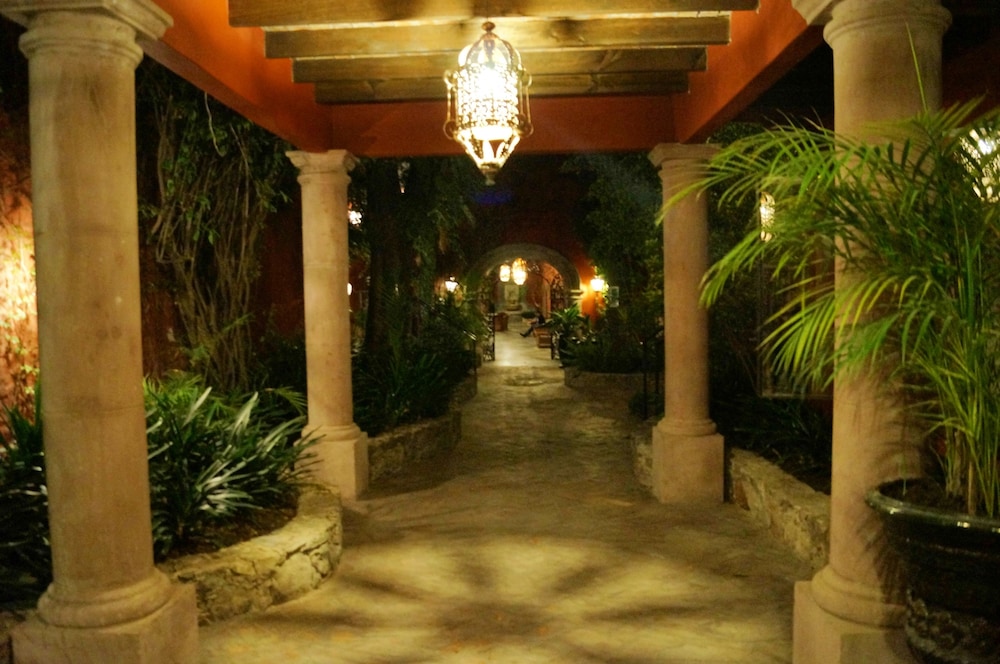 Casaluna Hotel Boutique 5/65
