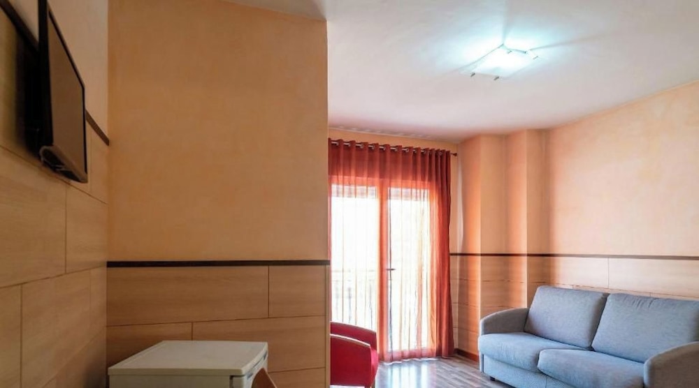 Hotel Pio XII Jumilla 25/35