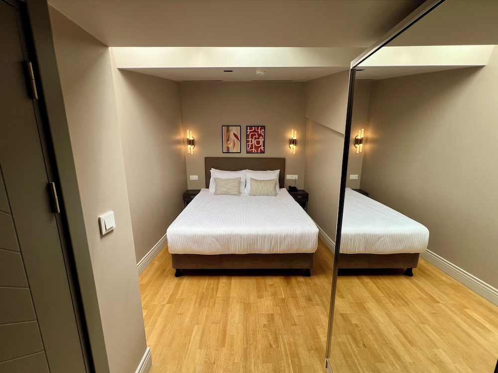 SUPERIOR, SUITE, TERRACE