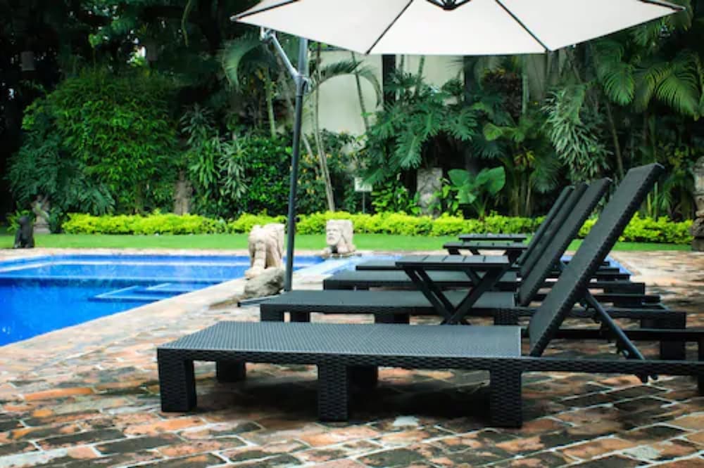 Hotel Casa Colonial 57/68
