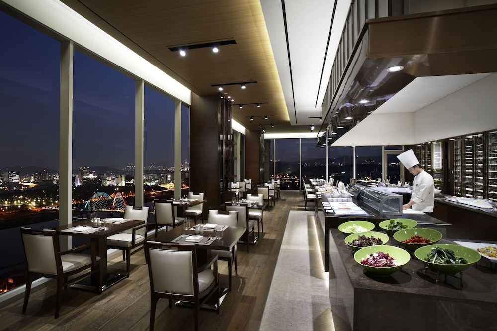 LOTTE CITY HOTEL DAEJEON 23/24