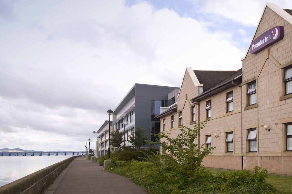 Premier Inn Dundee Centre 51/55