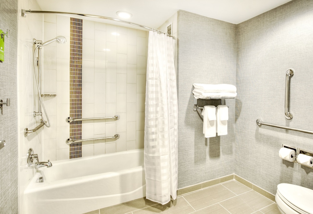 Hyatt Place Durham Southpoint 16/66