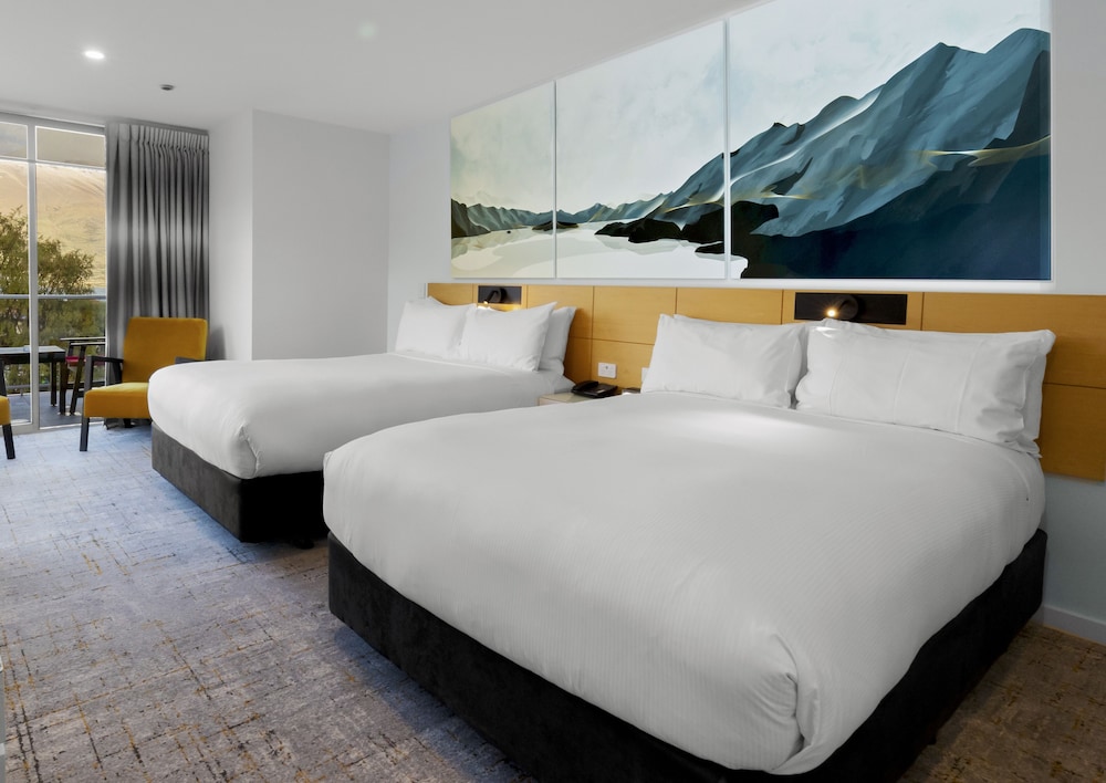 Scenic Suites Queenstown 24/57
