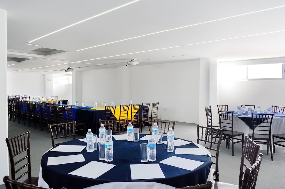 Puebla Inn Express 49/60