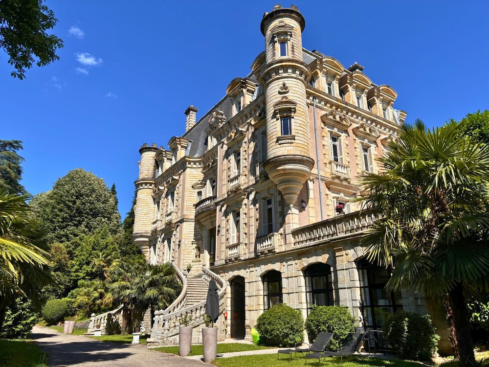 CHATEAU CLEMENT 2/50