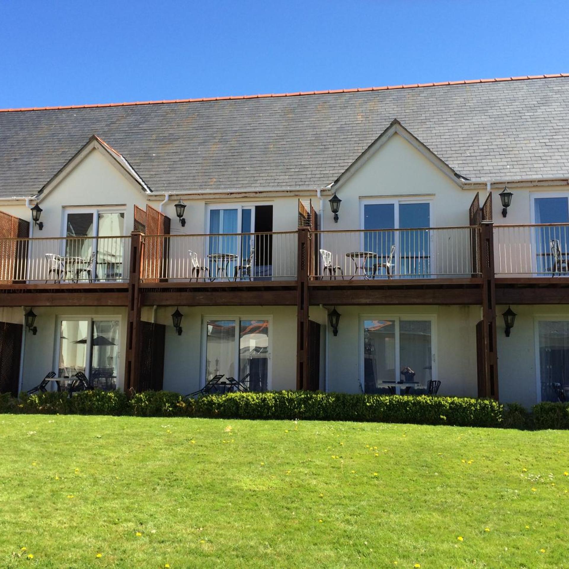 Heywood Spa Hotel 32/37