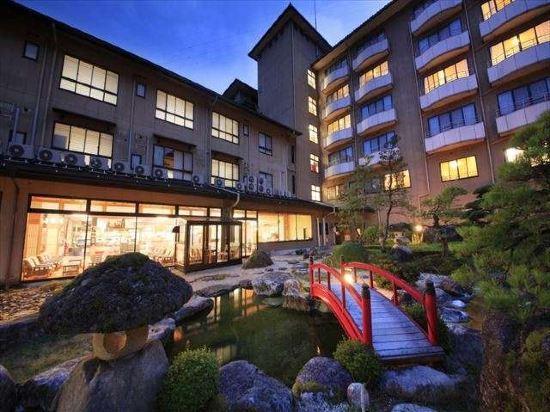 Yumoto Hotel Achigawa 44/46