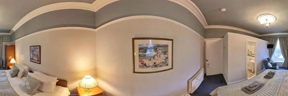The Burnside Guest House 33/47