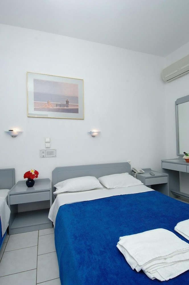 Triton Garden Hotel 17/49