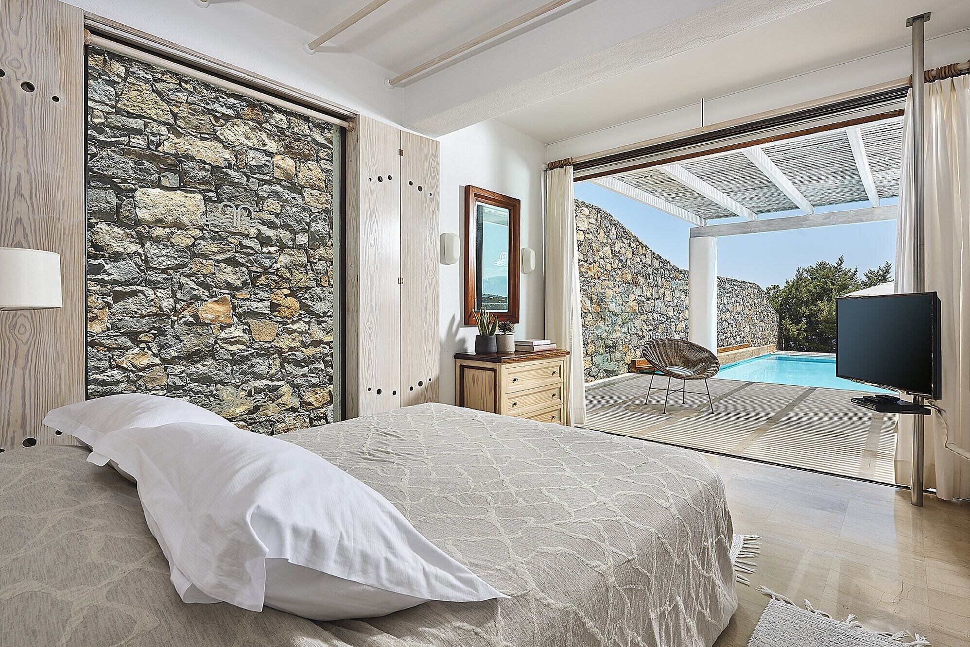 3 Bedrooms, Villa, 1 Double and 3 Single Beds, Sea View, Private Pool