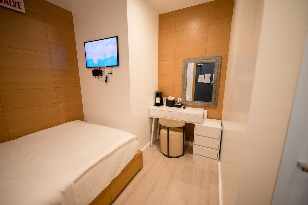 The One Boutique Hotel 17/65