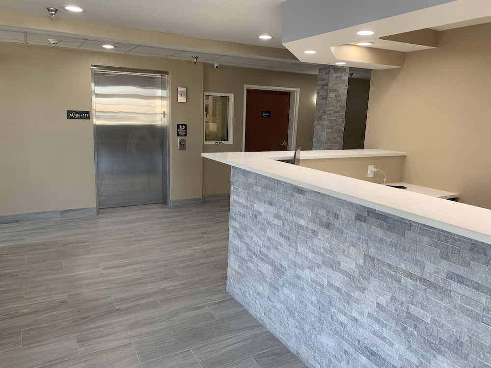 Super 8 by Wyndham Joliet 5/39