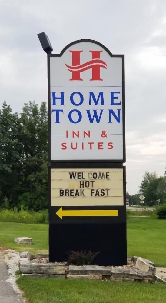 Hometown Inn Suites 27/50