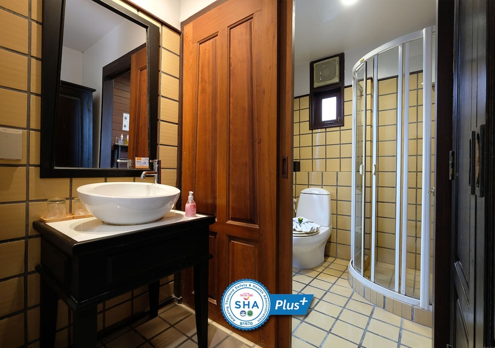 Baan Amphawa Resort & Spa 49/50