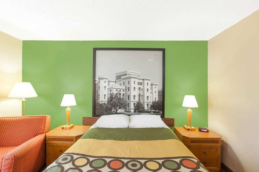 Americas Best Value Inn Lafayette 10/15