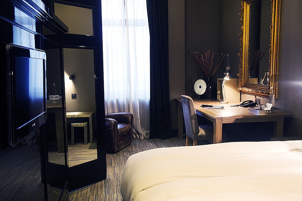 Hotel Les Nuits 15/45