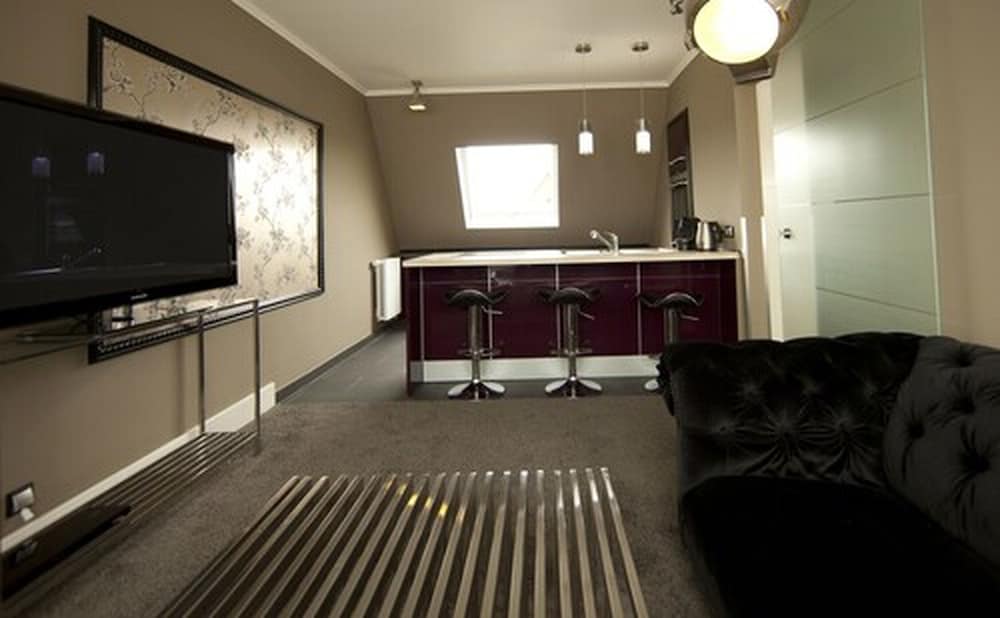 Georges Hotel 31/33