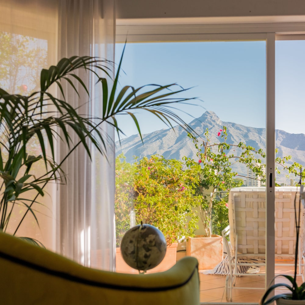 Molo 44 Suites Puerto Banus 41/85