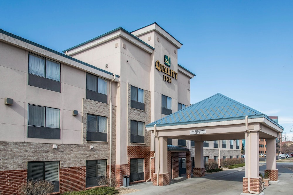 Quality Inn Denver Westminster 1/28