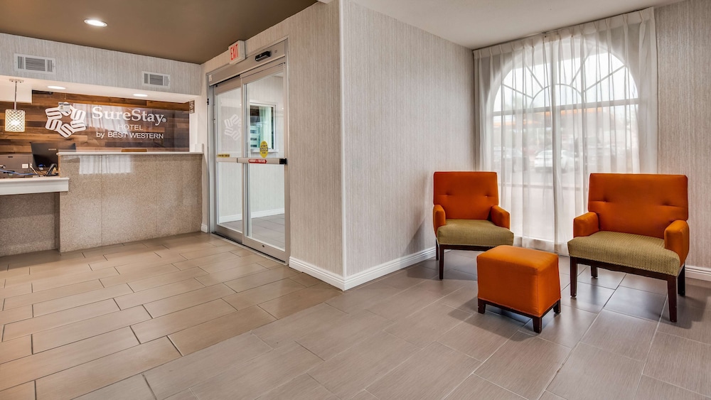 Surestay Hotel By Best Western Alexandria Airport 12/36