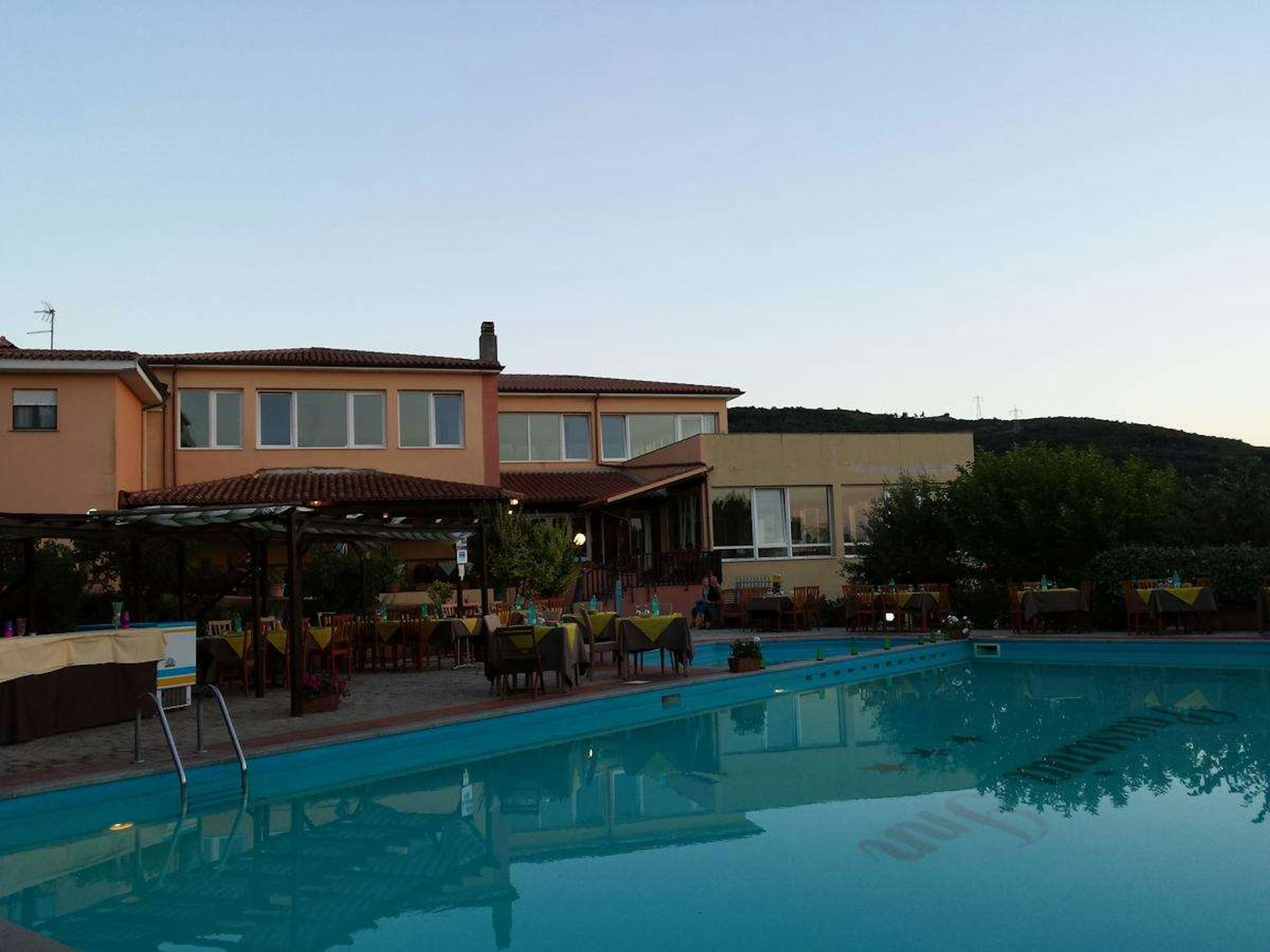 Pausania Inn 1/36