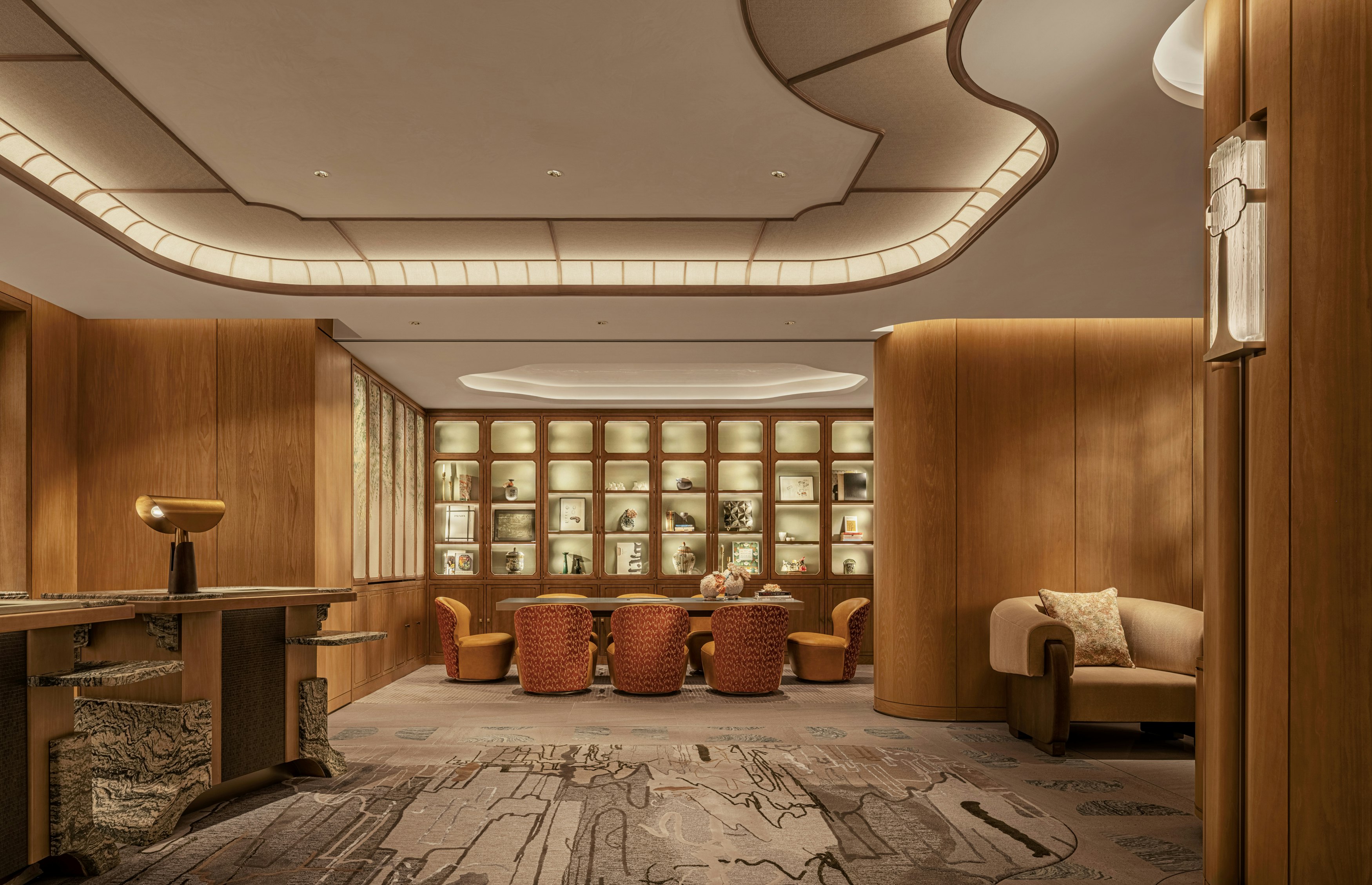 Mandarin Oriental The Landmark, Hong Kong 37/75
