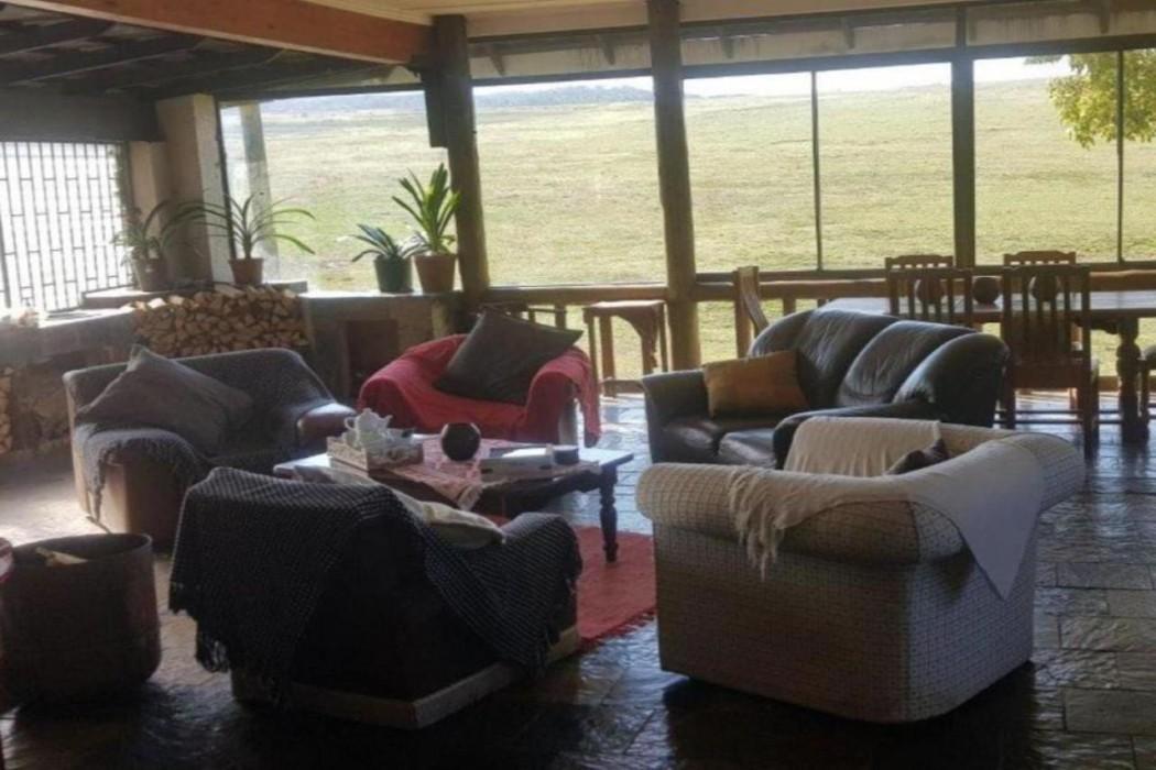 Paradise View Guesthouse 14/24