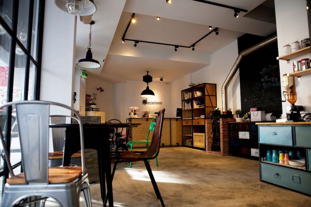RA Guesthouse 62/73