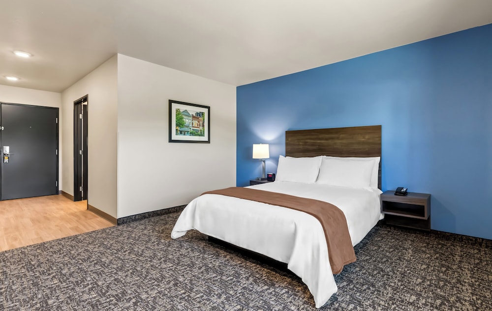 My Place Hotel-Bentonville-Rogers, AR 7/45