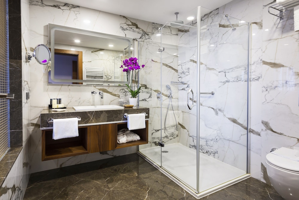 Artur Hotel Canakkale 44/45