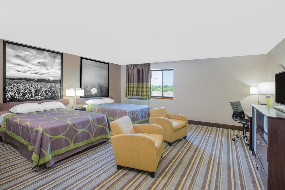 Super 8 by Wyndham Hastings 12/20