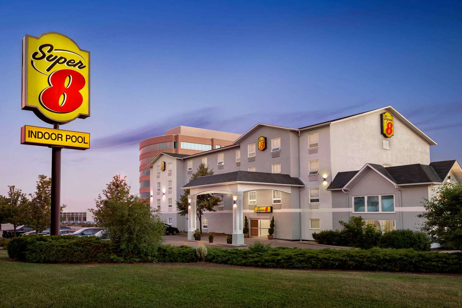 Super 8 by Wyndham Ajax/Toronto On 4/47