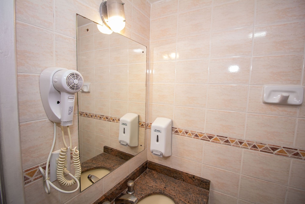 Trevi Hotel & Business 67/67