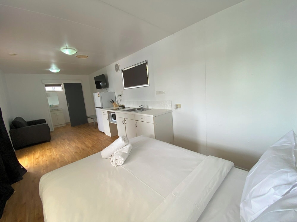 Nobby Beach Holiday Village 14/50
