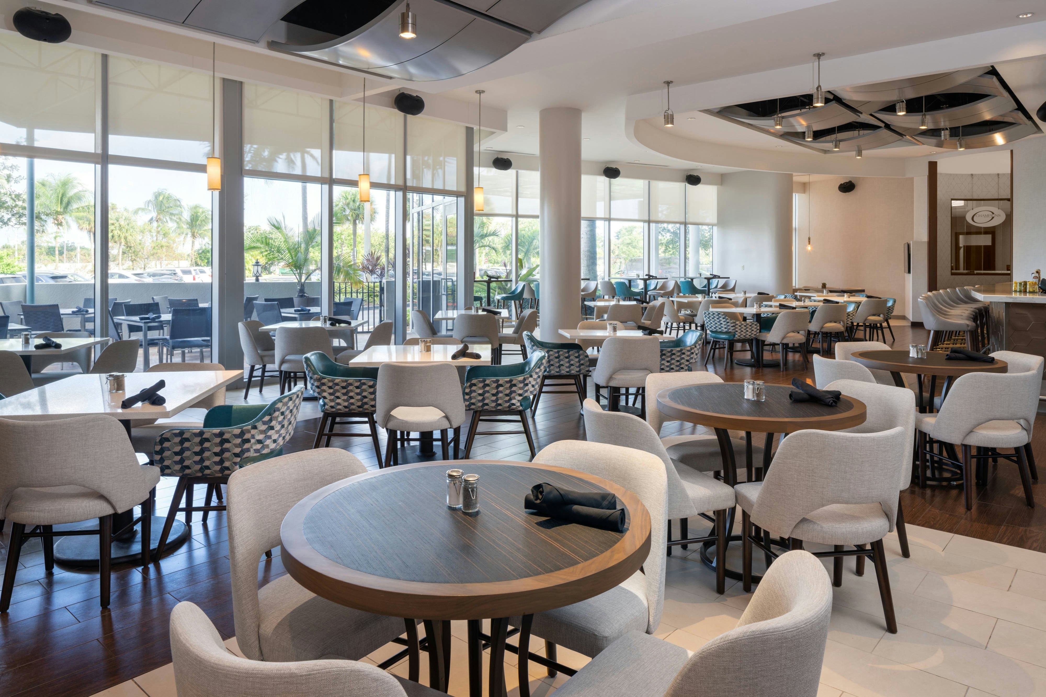 Courtyard Miami Airport 45/61