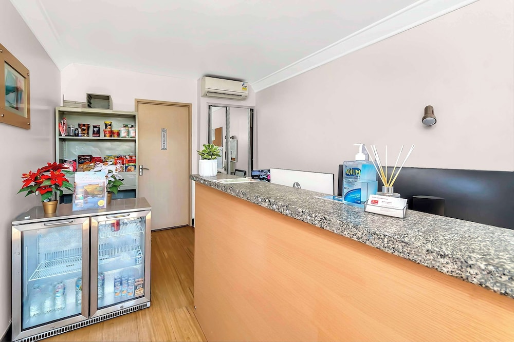 Econo Lodge Karratha 11/50