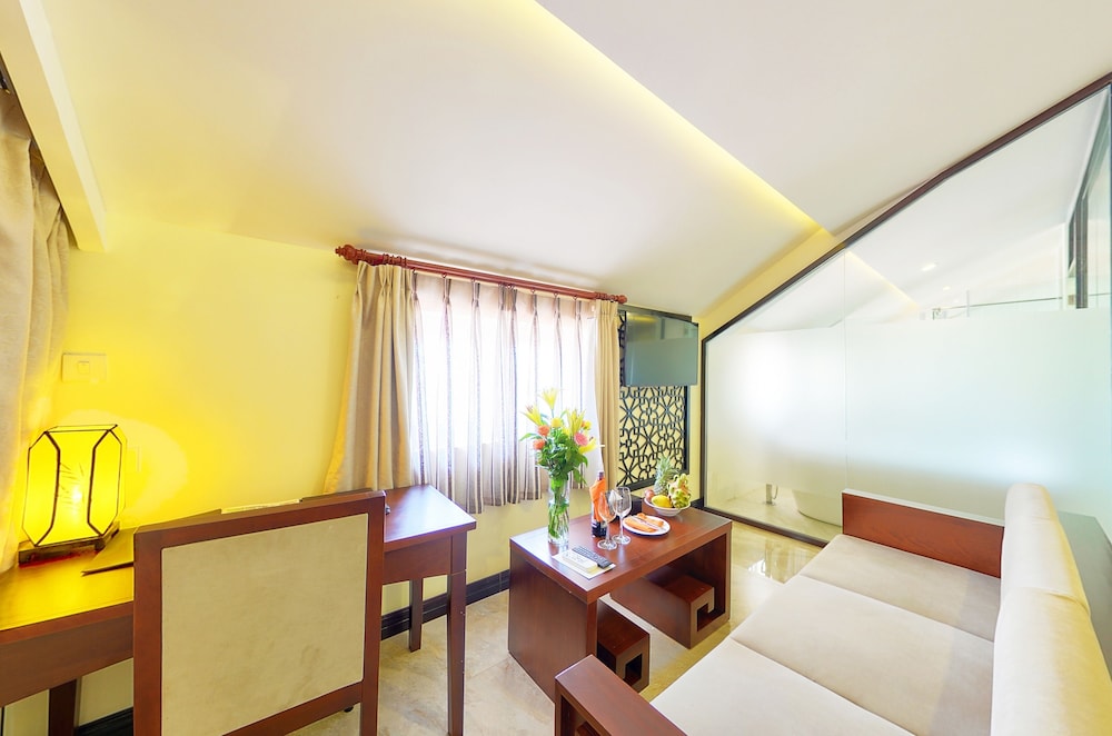 River Suites Hoi An Hotel 53/73